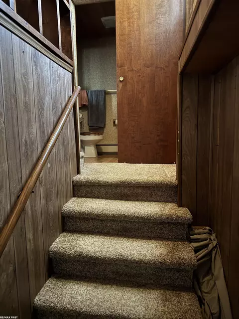 Bath - 710 Ruskin, Algonac, MI 48001 photo 1 of 2