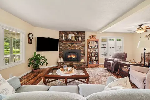 Living - 3850 S Fenmore, Merrill, MI 48637 photo 1 of 2