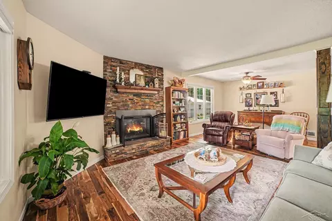 Living - 3850 S Fenmore, Merrill, MI 48637 photo 2 of 2