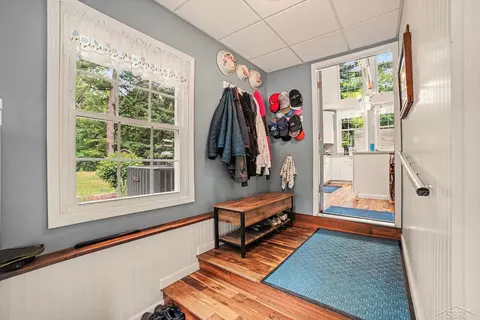 Entry Way - 3850 S Fenmore, Merrill, MI 48637 photo 3 of 3