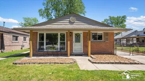 13328 Neely, Rockwood, MI 48173