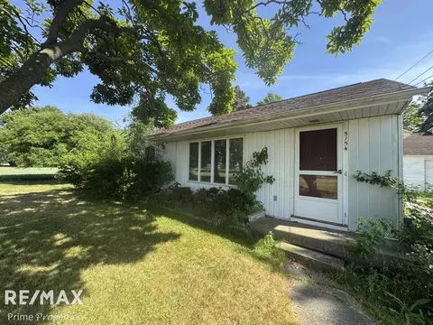 5154 Hess, Saginaw, MI 48601