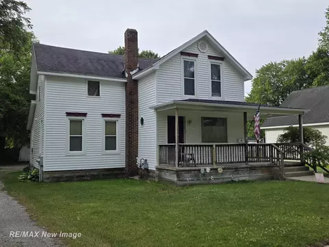 218 Lincoln, Chesaning, MI 48616