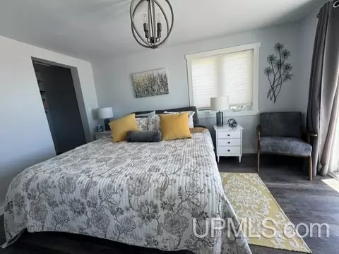 Bedroom - 5870 Juniper Aa, Rapid River, MI 49878 photo 2 of 2