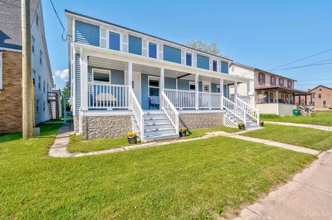 124 Elk, Manistique, MI 49854