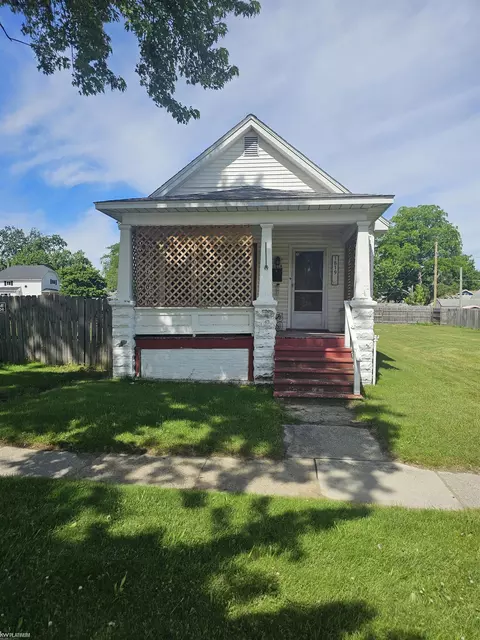 1819 10th, Port Huron, MI 48060