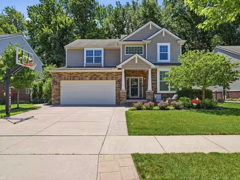 22326 Homestead, Macomb, MI 48044
