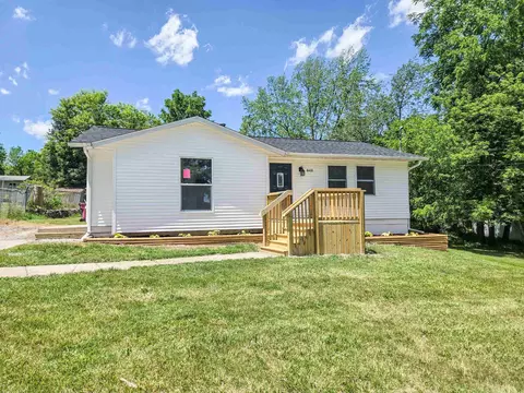 848 Alger, Owosso, MI 48867