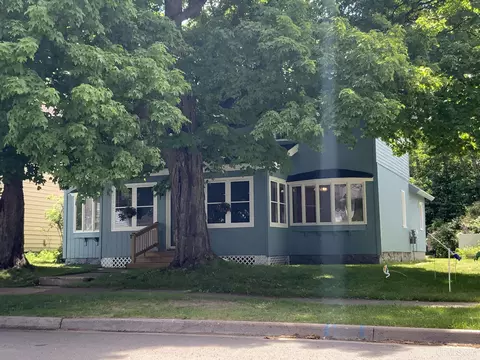 114 E Lincoln, Negaunee, MI 49866