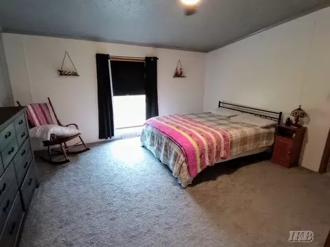 Bedroom - 1245 Chappel Vly, Gladwin, MI 48624 photo 1 of 2