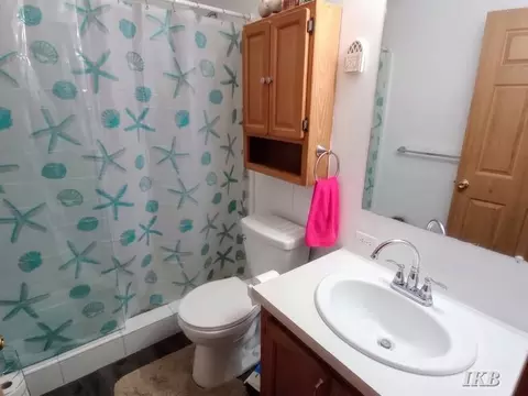Bath - 1245 Chappel Vly, Gladwin, MI 48624 photo 2 of 3