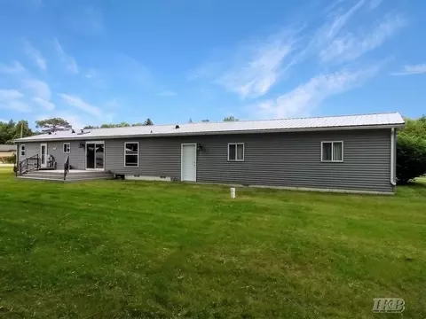 Exterior - 1245 Chappel Vly, Gladwin, MI 48624 photo 2 of 8
