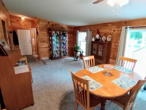 Dining - 1245 Chappel Vly, Gladwin, MI 48624 photo 1 of 3