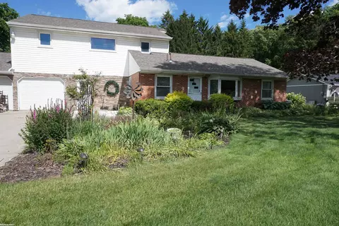 38402 Hazel, Harrison Township, MI 48045