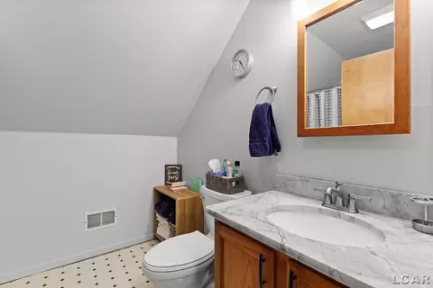 Bath - 5340 Sutton, Britton, MI 49229 photo 4 of 4