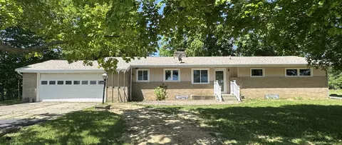 4501 N New Lothrop, Corunna, MI 48817