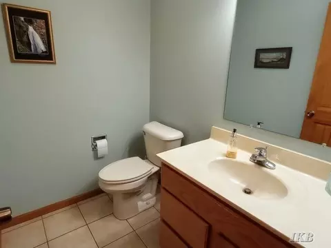 Bath - 4837 Buxton, Gladwin, MI 48624 photo 1 of 6