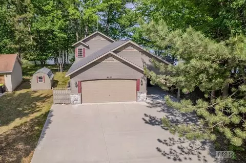 Exterior - 4837 Buxton, Gladwin, MI 48624 photo 7 of 14
