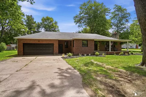 12512 Maxwell, Carleton, MI 48117