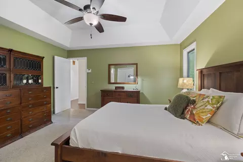 Bedroom - 10735 Secor, Temperance, MI 48182 photo 3 of 5