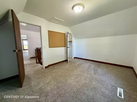 Bedroom - 101 E Laporte, Merrill, MI 48637 photo 7 of 8