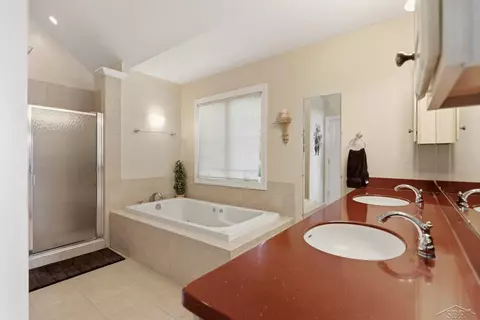 Bath - 1108 Cove, Au Gres, MI 48703 photo 1 of 5