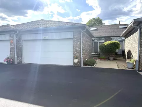 48607 Sugar Bush, Shelby Township, MI 48315