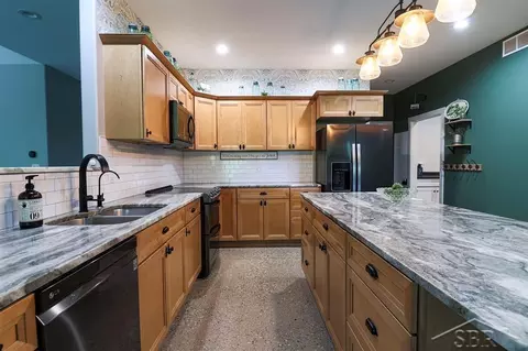 Kitchen - 319 E Dopp, Midland, MI 48640 photo 1 of 3