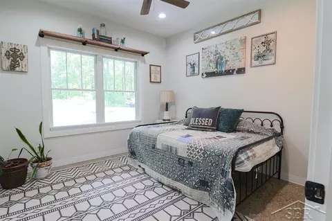 Bedroom - 319 E Dopp, Midland, MI 48640 photo 4 of 6