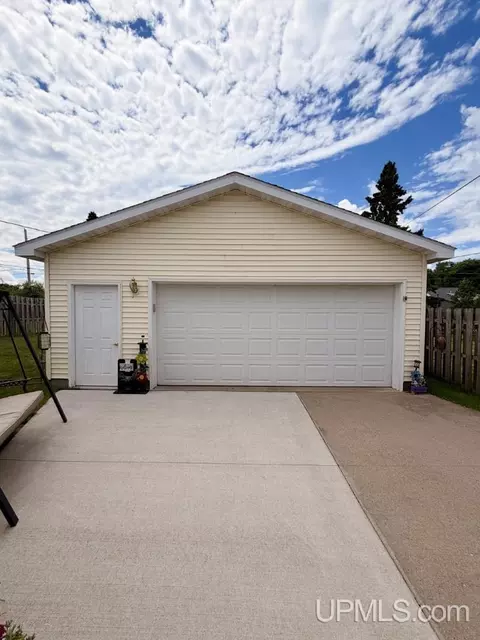 Other - 975 Cottage, Ishpeming, MI 49849 photo 12 of 14