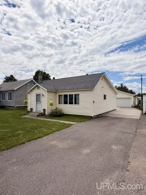 Other - 975 Cottage, Ishpeming, MI 49849 photo 10 of 14