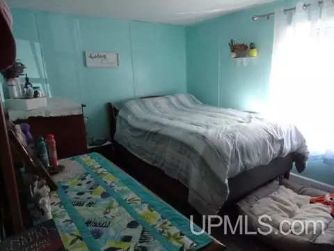 e9686 Miller Road, Munising, MI 49862 photo 7