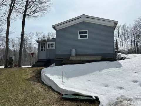 e9686 Miller Road, Munising, MI 49862 photo 5