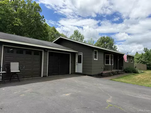 1001 Tilden, Bessemer, MI 49911