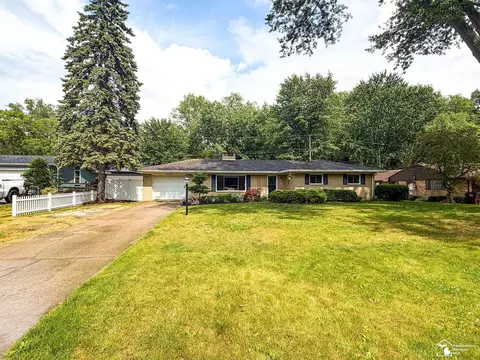 9836 Pamela, Temperance, MI 48182