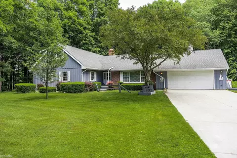 3285 Yorkshire, Port Huron, MI 48060