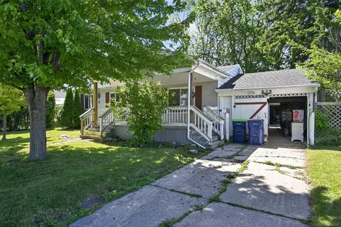 859 Edison, Saginaw, MI 48604