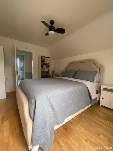 Bedroom - 223 Lynn, Munising, MI 49862 photo 4 of 4