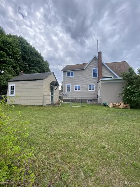 Exterior - 223 Lynn, Munising, MI 49862 photo 2 of 5