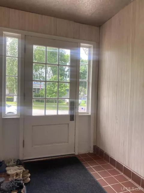 Other - 223 Lynn, Munising, MI 49862 photo 6 of 8