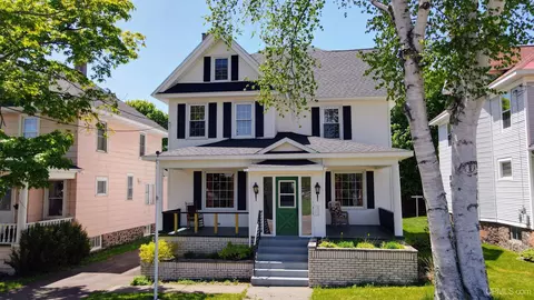 315 Lake Linden, Calumet, MI 49913
