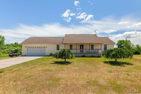 4753 Holloway, Adrian, MI 49221