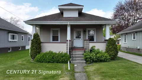 1548 Maine, Saginaw, MI 48602
