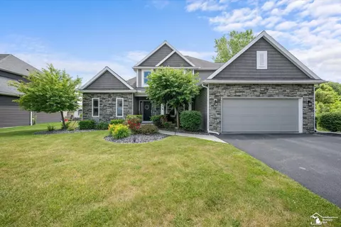 Exterior - 1235 Cascade, Temperance, MI 48182 photo 3 of 11
