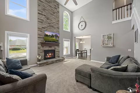 Living - 1235 Cascade, Temperance, MI 48182 photo 1 of 2