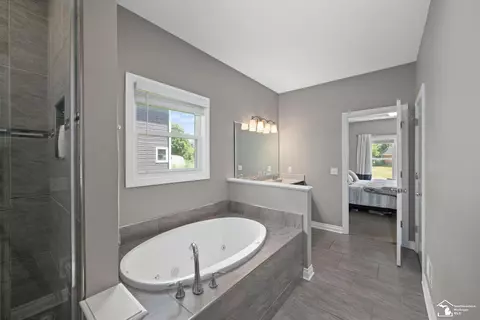 Bath - 1235 Cascade, Temperance, MI 48182 photo 1 of 2
