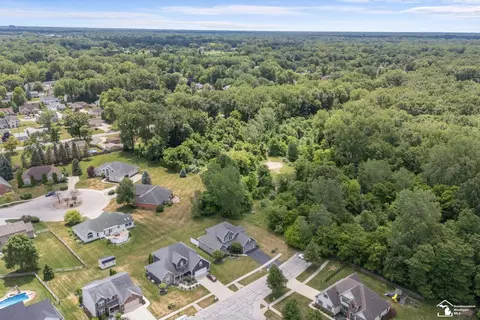 View/Area - 1235 Cascade, Temperance, MI 48182 photo 2 of 8