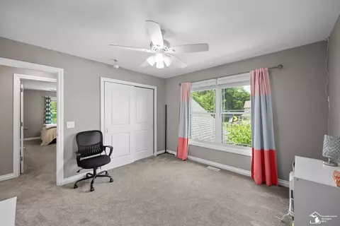 Bedroom - 1235 Cascade, Temperance, MI 48182 photo 6 of 6