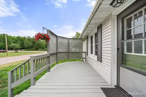 Exterior - 2117 Deer Lk, Ishpeming, MI 49849 photo 2 of 7