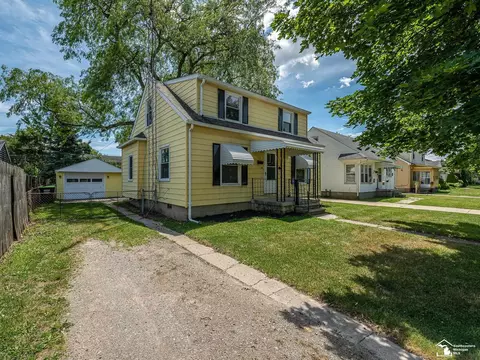 Other - 713 Roeder, Monroe, MI 48161 photo 1 of 4